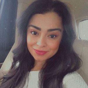 Meet your Posher, Araceli